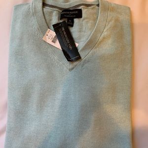 Banana Republic Premium Luxe Yarn V Neck Sweater